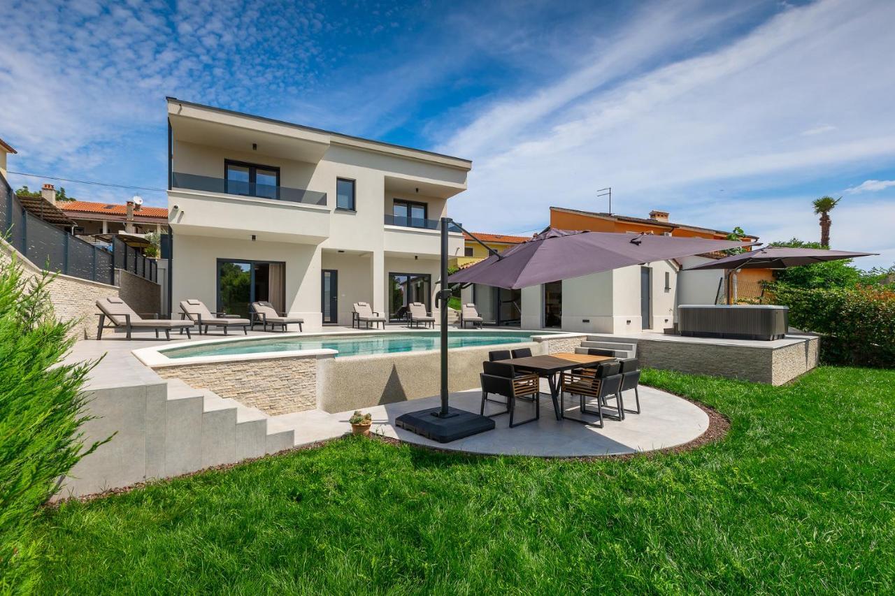 Villa Cascada Muntić Exterior foto